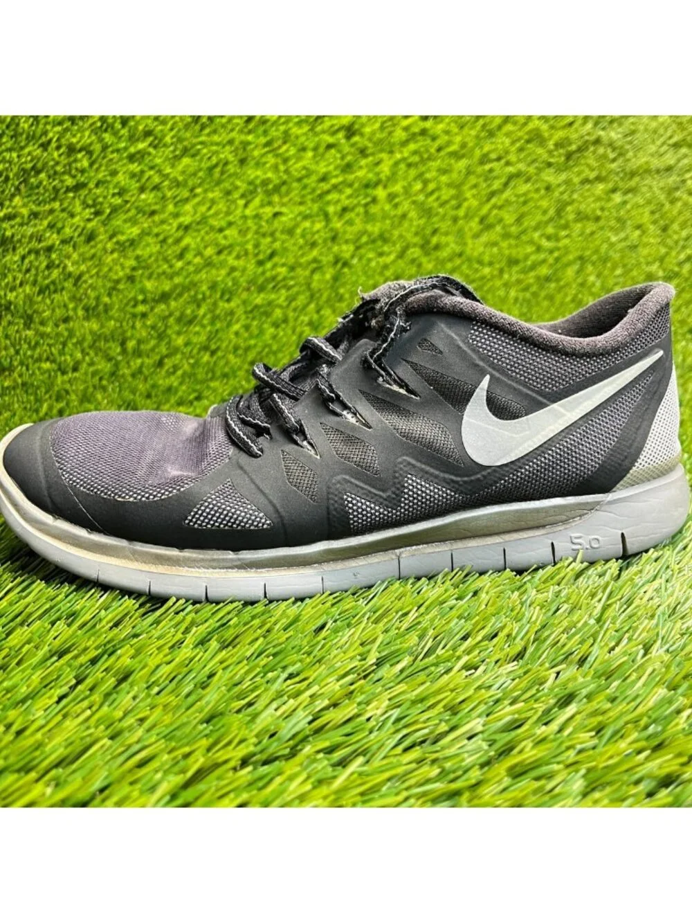 Nike Free 5.0 Flash Boys Size 7Y Black Silver Athletic Running Shoes Sneakers